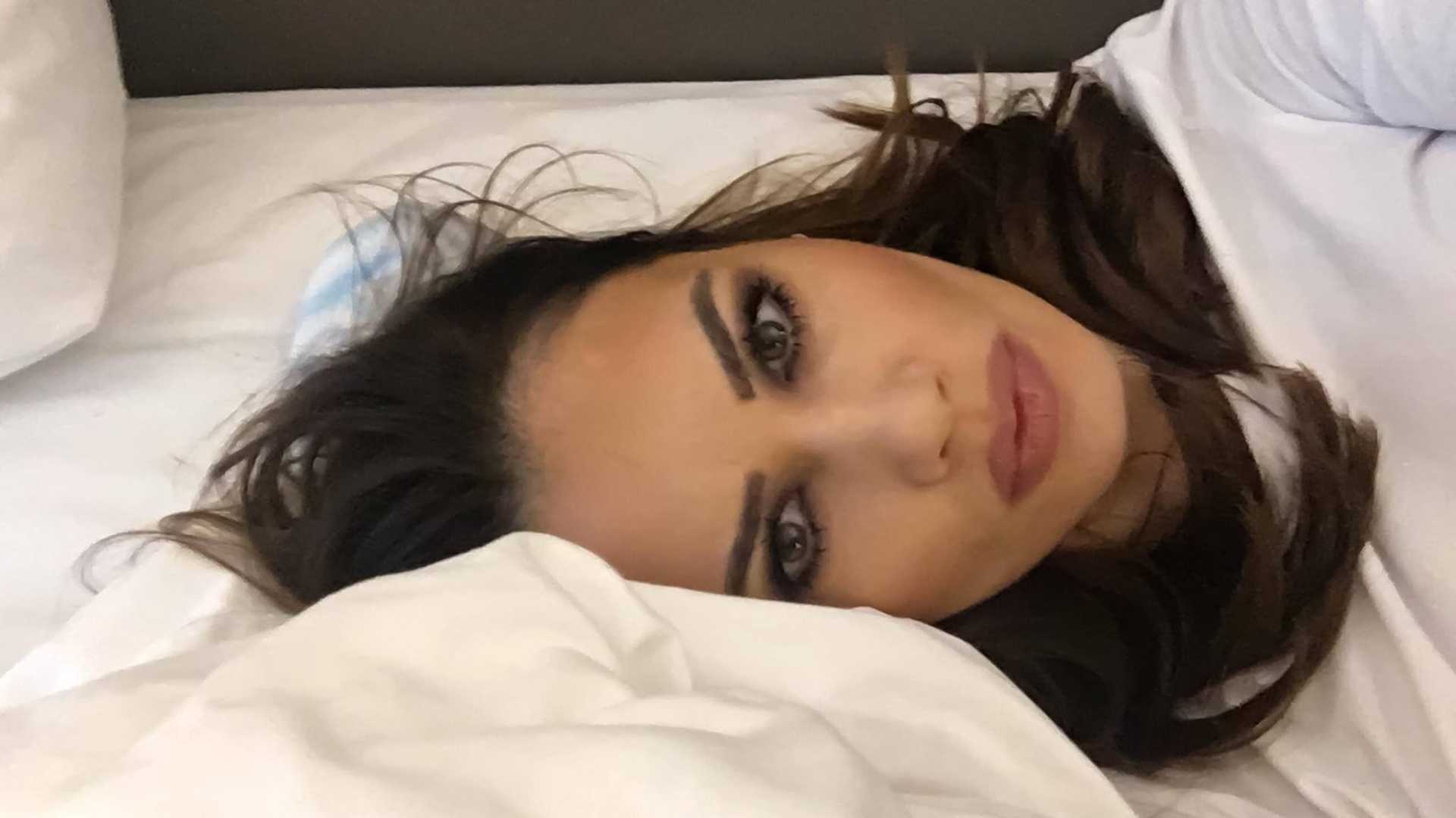 Oana Zăvoranu a spart o sumă colosală numai pe decoraţiunile exterioare: ”O să fie o feerie!”