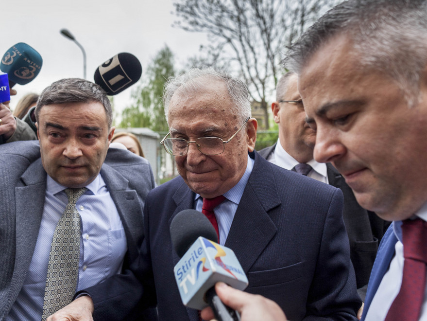 Ion Iliescu, internat de urgență. A fost diagnosticat cu pericardită hemoragică și este operat la inimă