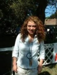 Sora Oliviei Steer a murit la doar 38 de ani. Boala cumplită care a răpus-o pe Lavinia