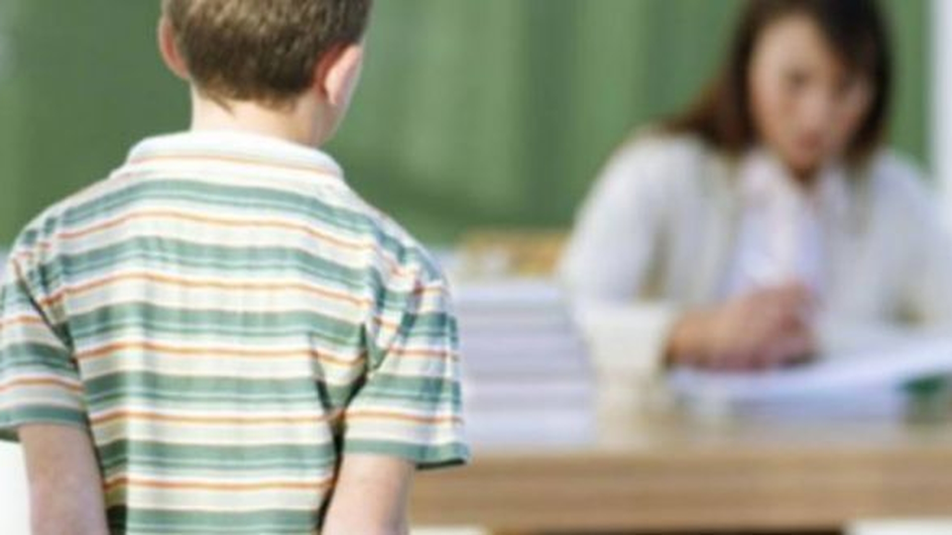 Un băiat de 12 ani, bolnav de cancer, umilit la şcoală! S-a ajuns la Avocatul Poporului