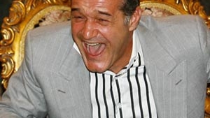 "Sa piarda Copos, sa scapam de el"