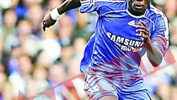 Essien sta sase luni pe bara