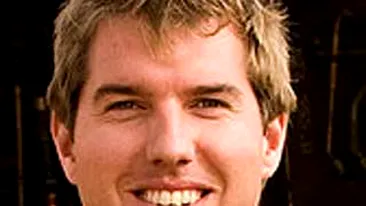 Pilot impuscat in cap a reusit sa conduca elicopterul in continuare, salvand 20 de vieti!