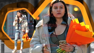 După ce a aruncat YouTube-ul în aer… şi-a arătat adevărata faţă. Erika Isac, oare cine te-a supărat?!