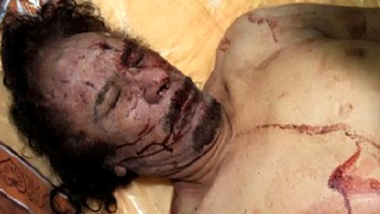 Noi fotografii cu cadavrul lui Gaddafi – Atentie, imagini socante!