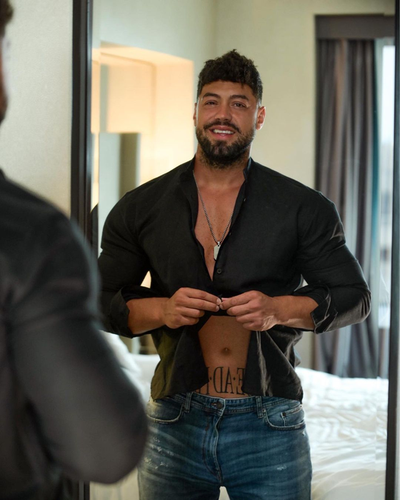 Sorin Nicolescu: "Sunt într-o relație" / (Sursa: Instagram)