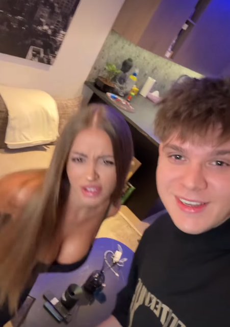 Cu cine s-a afișat Claudia Ion de la Insula Iubirii. Concurenta a apărut în compania unui influencer celebru