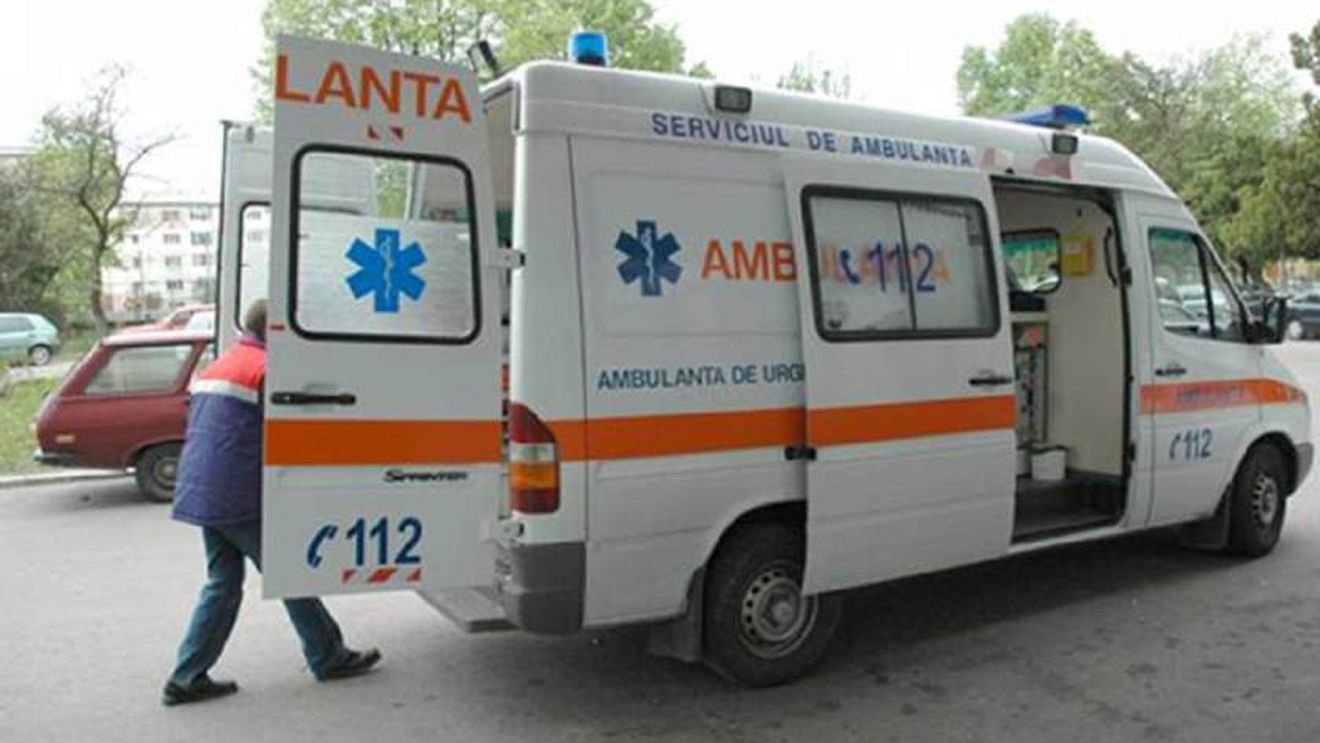 L-a bătut pe stradă pe tatăl iubitei sale, pentru că nu-i lăsa să se iubească! Scene halucinante în Târgu Jiu