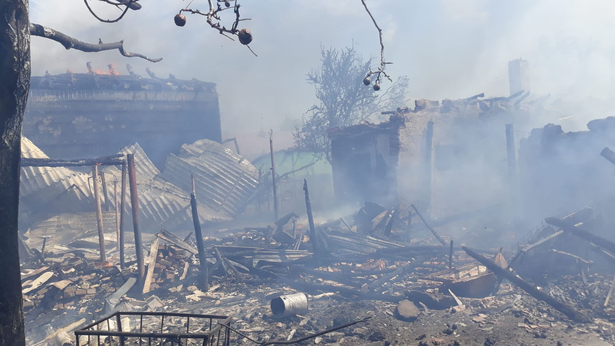 Efortul pompierilor a fost îngreunat de vânt