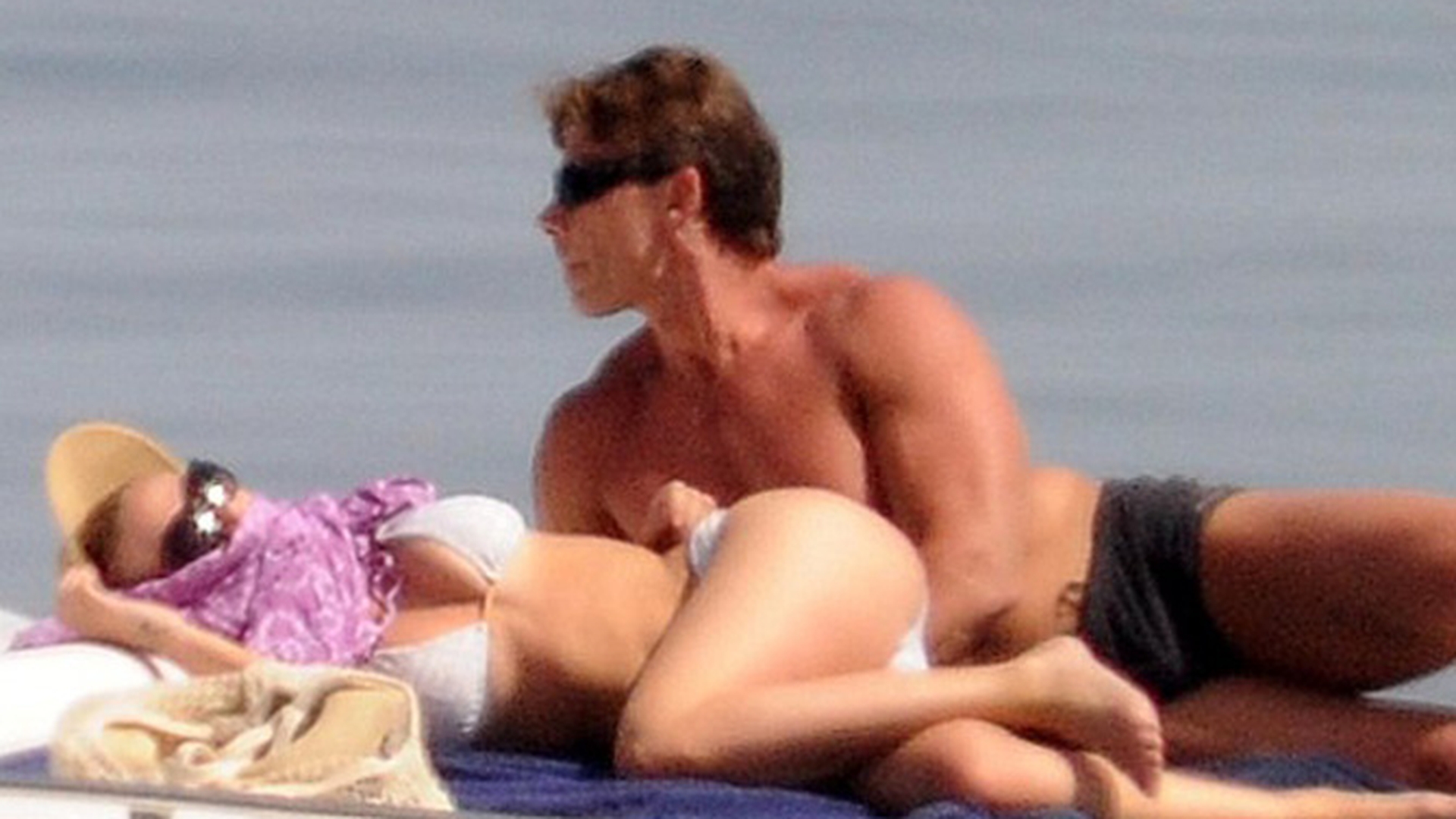 Scarlett Johansson, preludiu fierbinte cu bodyguard-ul pe iaht