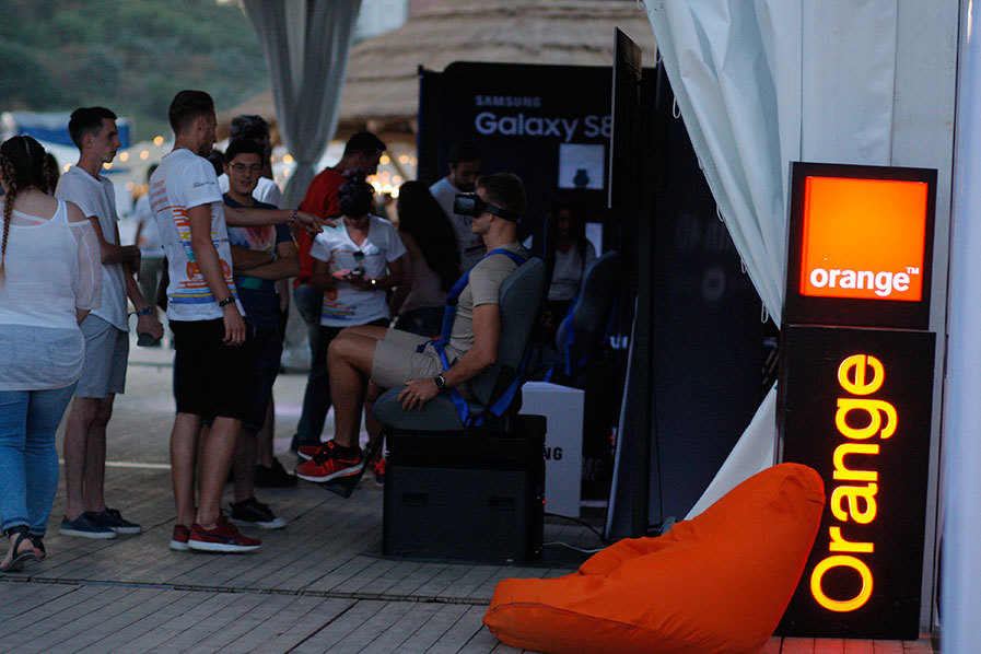Festivalul NEVERSEA s-a incheiat! Artistii au facut un show de senzatie iar balonul Orange de duminică a fost uau!