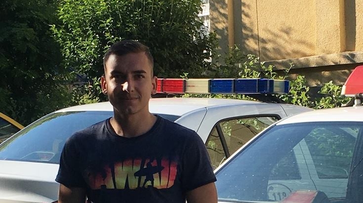 Gestul făcut de un polițist din Suceava atunci când a văzut un hoț alergând cu geanta unui bătrân: „Merită cunoscut de întreaga țară!”