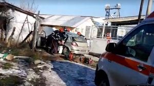 Accident grav în Iași! În urma impactului trei persoane au decedat și alte două au fost rănite