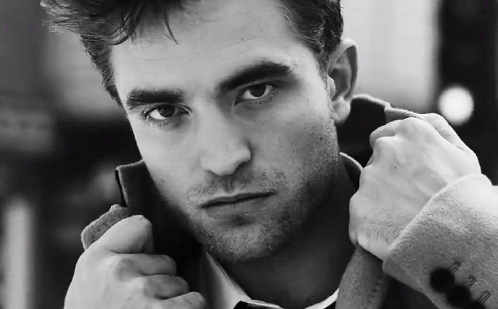 Robert Pattinson spune că nu are timp să se schimbe