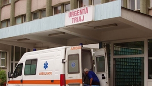 Caz ULUITOR! O fetita de 13 ani a ajuns la spital, dupa ce a fost muscata de mama sa, in urma unei altercatii