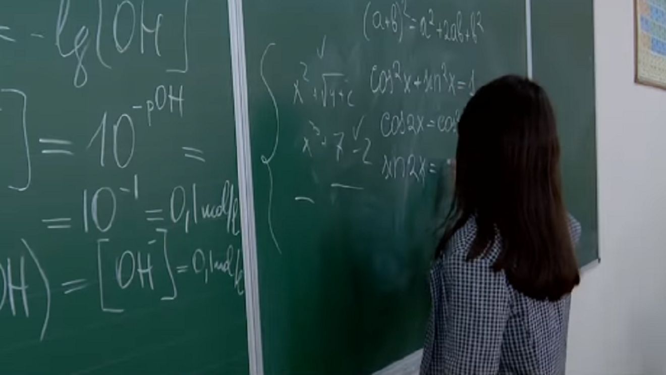 Până la 5.000 de lei pentru elevii care au dat Bac-ul în acest an. Proiectul a fost lansat