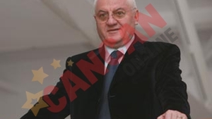 "Sa puna mana pe carte, sa nu ajunga in fotbal!"