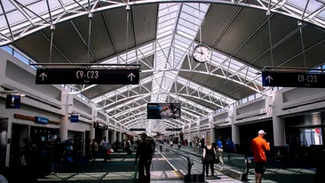 Cât a ajuns să coste un sendviș în Aeroportul Otopeni, la finalul verii 2025. E mai scump ca la un restaurant gourmet