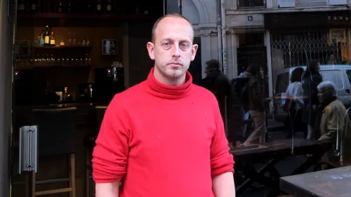 Patronul restaurantului vedetelor din Paris care a salvat 20 de oameni de la moarte e roman! Nu am vrut sa vad cadavre