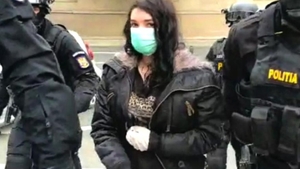 Tânăra de 33 de ani, din Timișoara, a fost condamnată definitiv la închisoare pentru propagandă teroristă