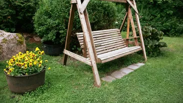 (P) Cum poți amenaja curtea interioară de la bloc împreună cu vecinii