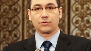 Victor Ponta: "E normal ca Mihai Razvan Ungureanu sa ma sune pe mine. Eu si Crin Antonescu ne-am impartit sarcinile in USL, iar premierul stia asta"