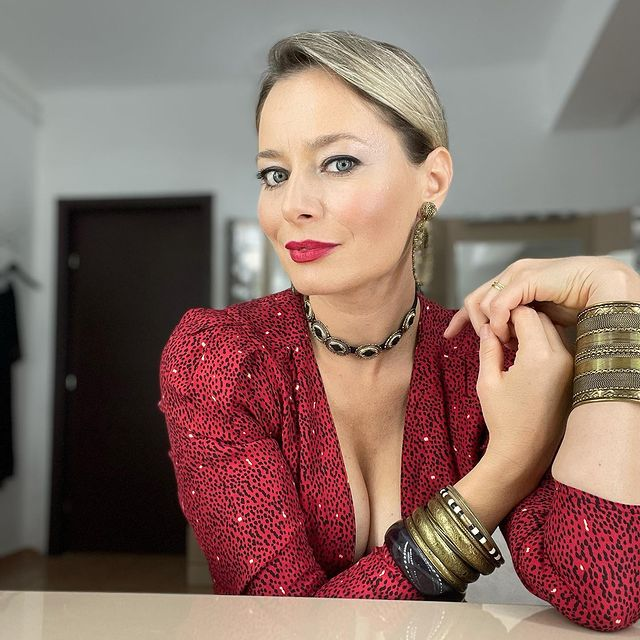 Laura Cosoi a devenit mămică în pandemie