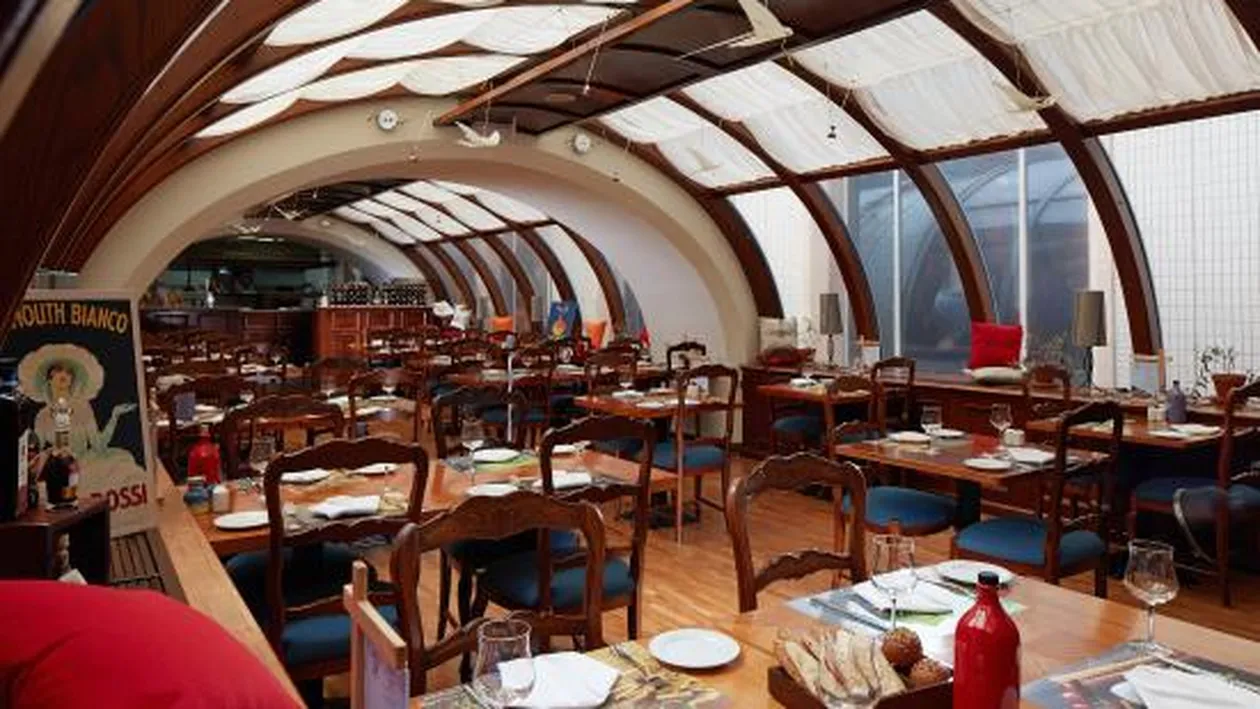 E uluitor cu ce preparat a dat lovitura restaurantul italian! Vinde ”aer prăjit!” Cât costă o porție FOTO