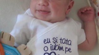 Copilul Gabrielei Firea are deja un mesaj pentru ea! Vezi ce-i transmite si ce zambaret este!