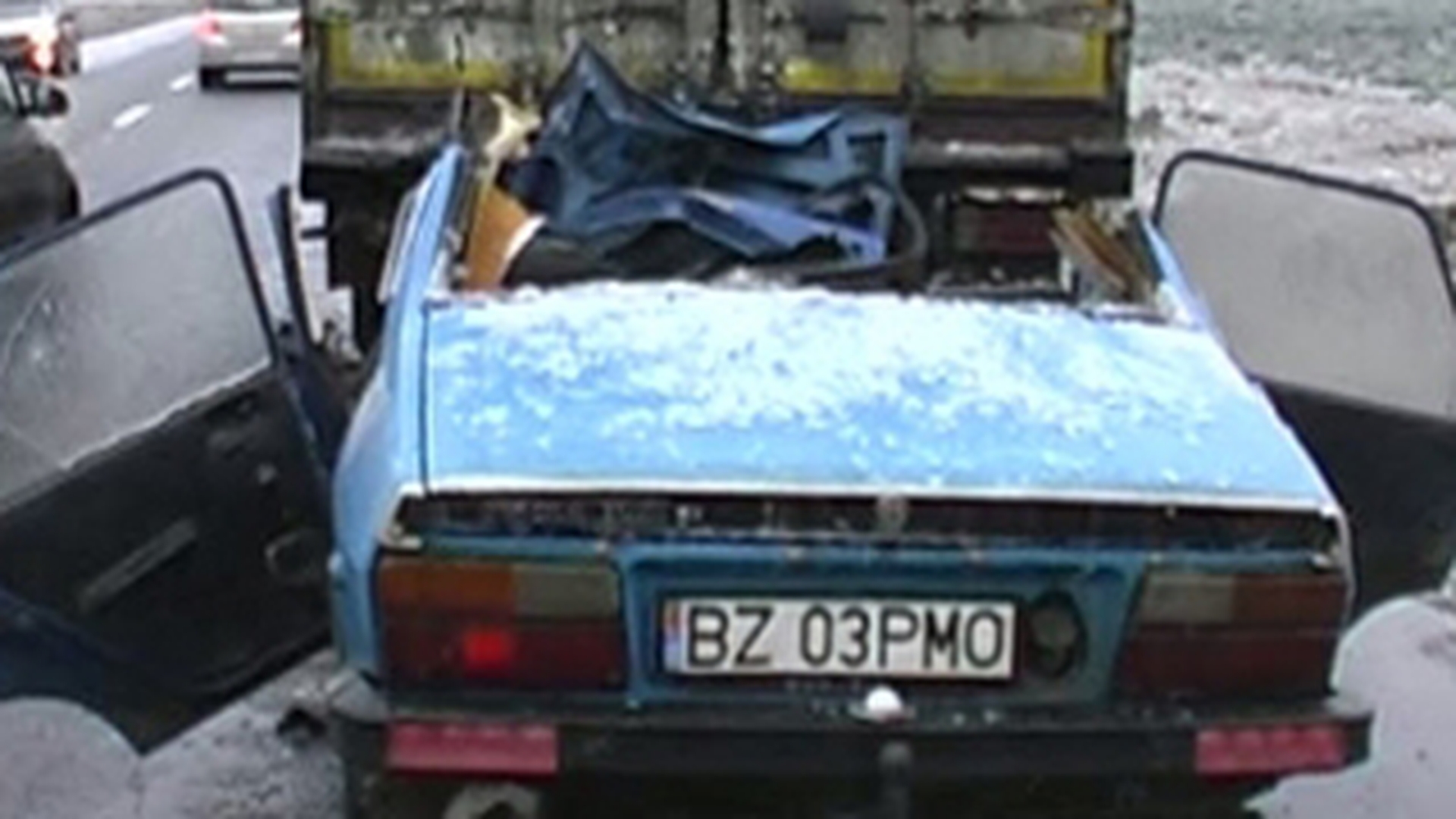 VIDEO Grav accident de circulatie in Buzau! Patru persoane au murit!