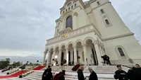 Incident NEAȘTEPTAT la sfințirea Catedralei Mântuirii Neamului! Un bărbat a fost reținut de jandarmi