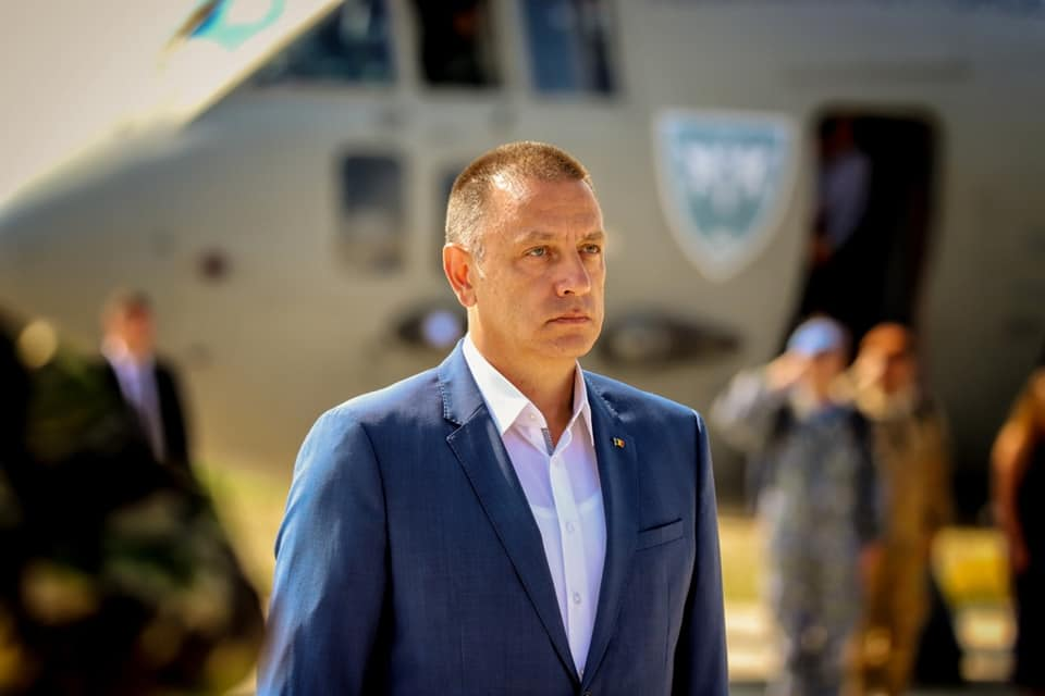Anca Alexandrescu și ministrul Apărării Mihai Fifor sunt astăzi un cuplu