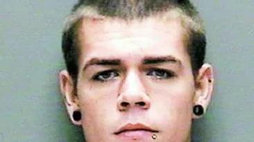 Vampir de 500 de ani, ataca in chiloti