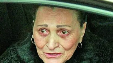 Mama MĂDĂLINEI MANOLE s-a stins în braţele fiului: „Nu am putut să-i spun atunci tatălui meu“
