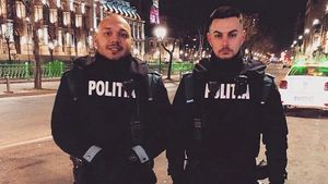 Andrei și Alexandru, doi polițiști din București deveniți eroi! Au salvat de la moarte un bărbat: “Hai Andrei, hai! Când obosești te schimb eu!”