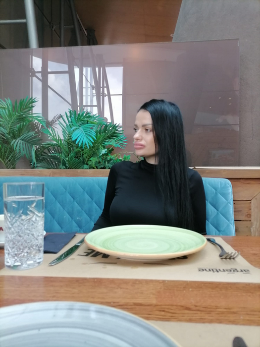 Mircea Ursu și soția lui au împlinit un an de căsătorie! ”Bodyguardul lui Dumnezeu” și partenera au sărbătorit în oraș!