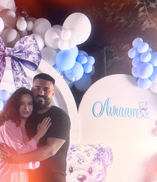 Jador și Oana Ciocan, la botezul micuțului Avraam/ Sursa foto: Facebook
