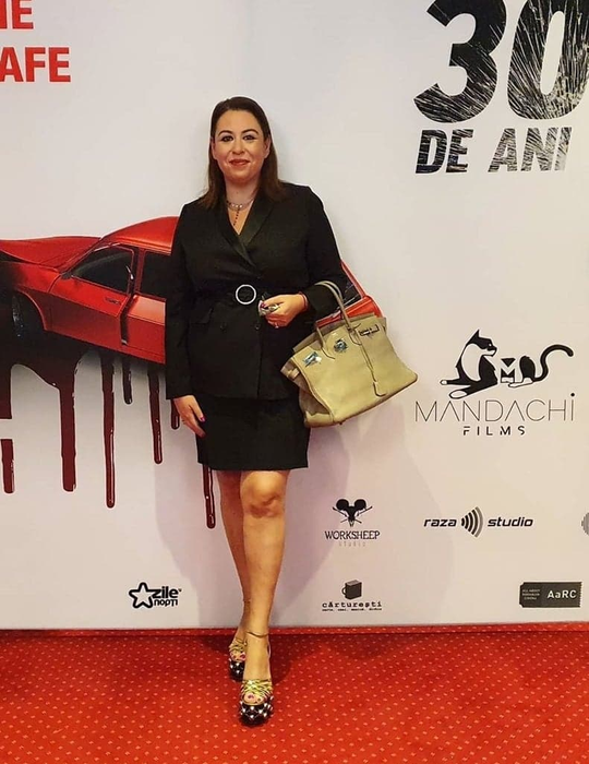 Oana Roman a nimicit kilogramele în plus. Cât a slăbit vedeta în 2020 și cum a reușit