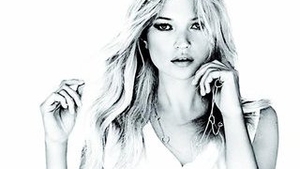 Scandal intre Kate Moss si Enrique Iglesias! "Stai dracului departe de mine!"