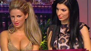 VIDEO Ce preferati, doamnele care consuma numai apa plata cu lamaie sau femei adevarate? Andreea Tonciu: "Mie nu imi place saroma, imi place carnatul"