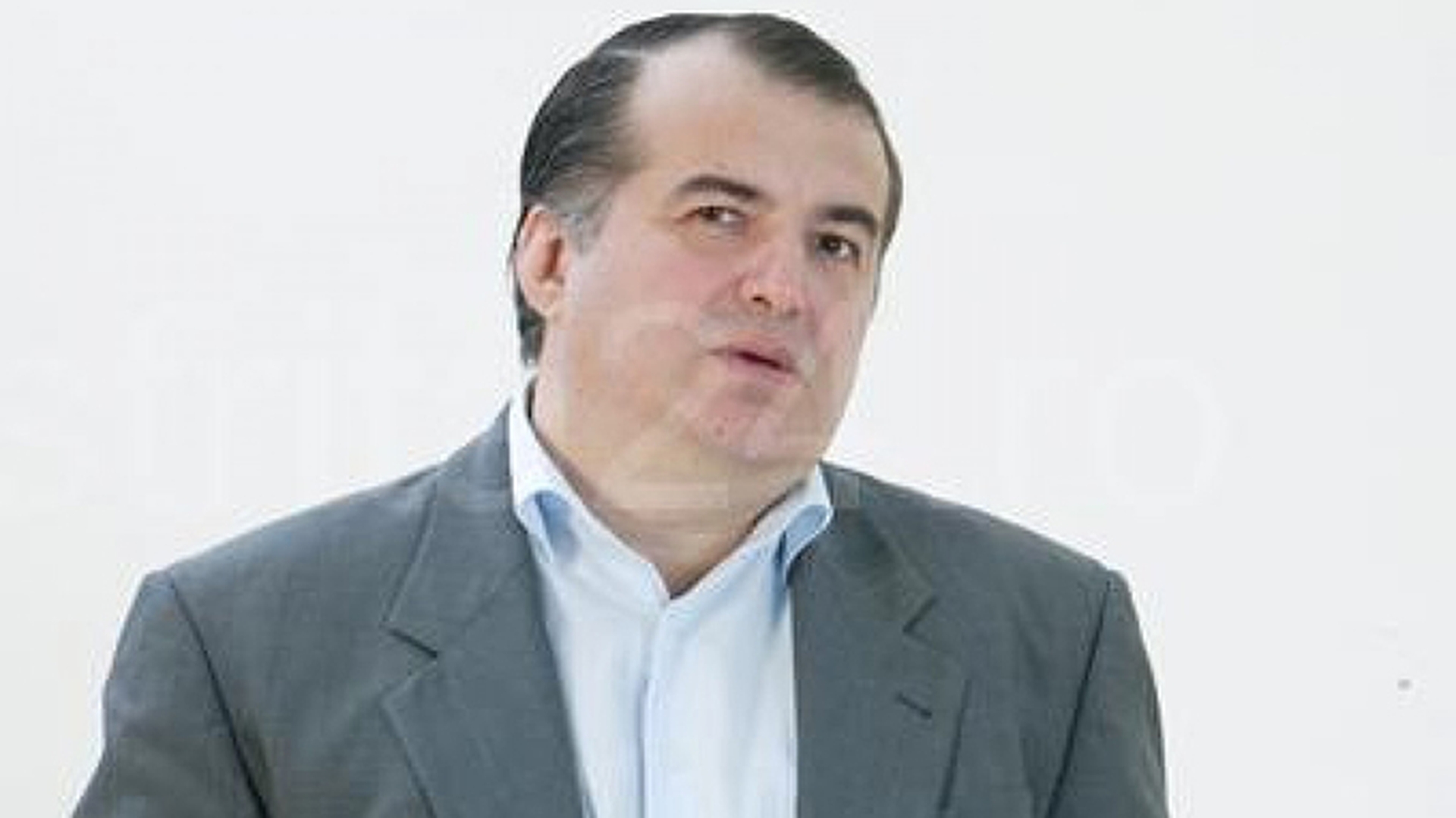 FLORIN CĂLINESCU vrea ”Chestiunea Zilei”! Emisiunea a făcut furori în trecut