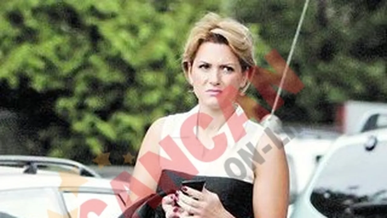 Cristina Uzunov cere banii pe amenda!