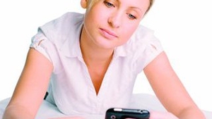 Scapati de riduri si cosuri vorbind la telefon