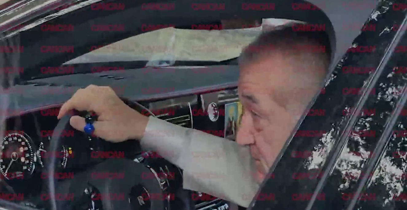 Gigi Becali a sosit la Palatul Știrbey Vodă