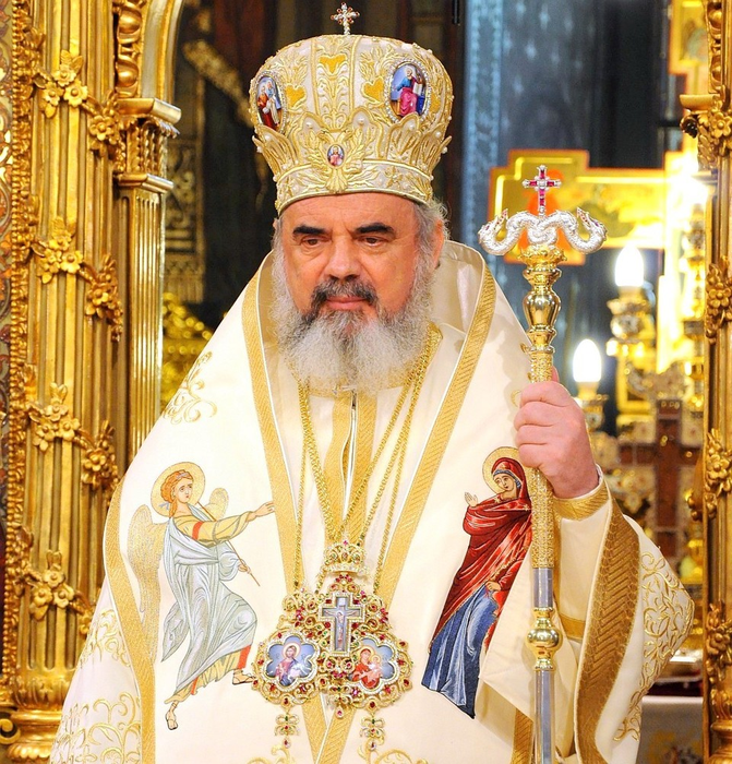 Florin Piersic l-a făcut să plângă pe Patriarhul Daniel: ”M-am apropiat de el, l-am îmbrăţişat, i-am pupat mâna şi…”