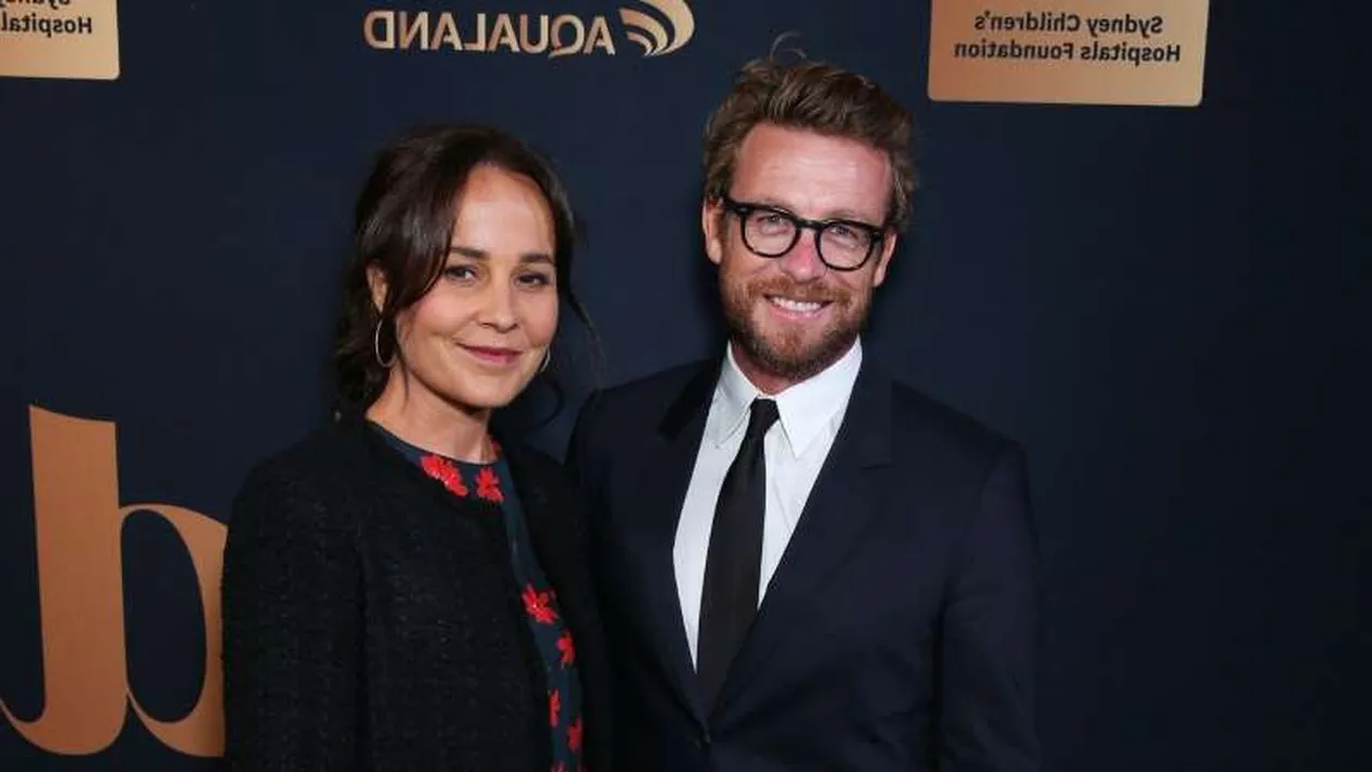 Divorț neașteptat în showbiz-ul internațional! Starul serialului „The Mentalist” a pus capăt unei căsnicii de 29 de ani