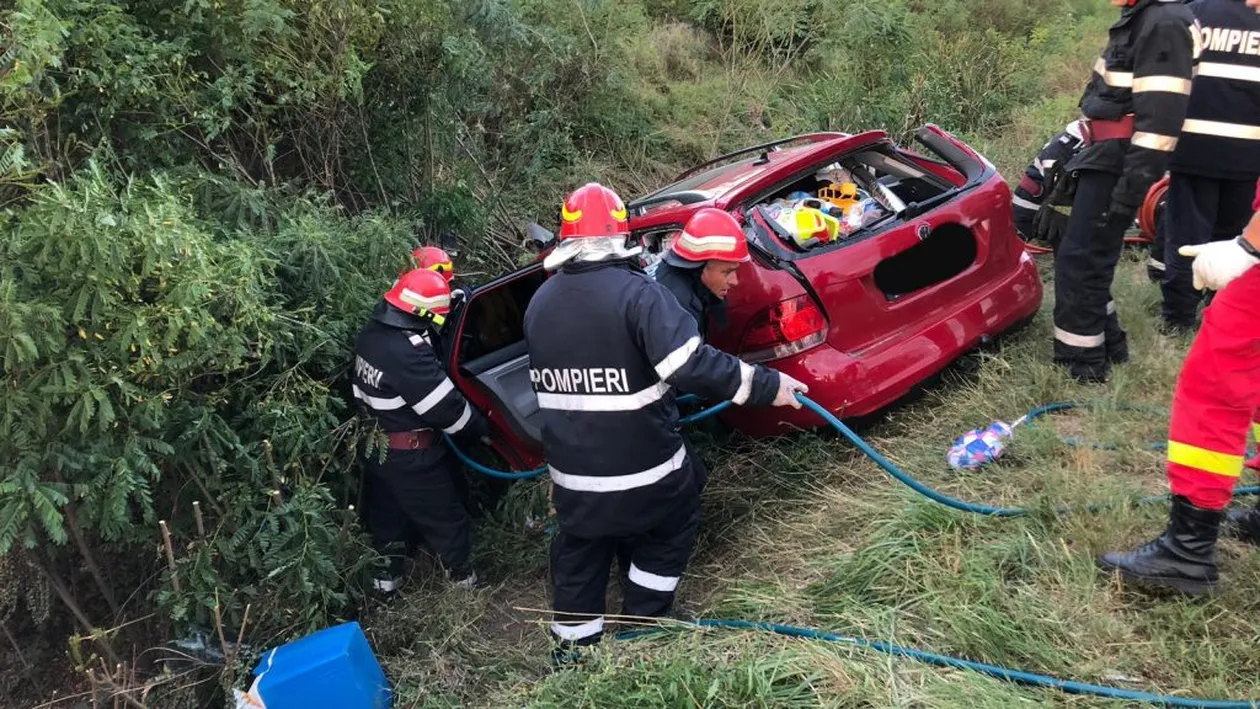 Accident grav pe Autostrada București-Pitești. Sunt șase victime, iar una dintre ele este încarcerată