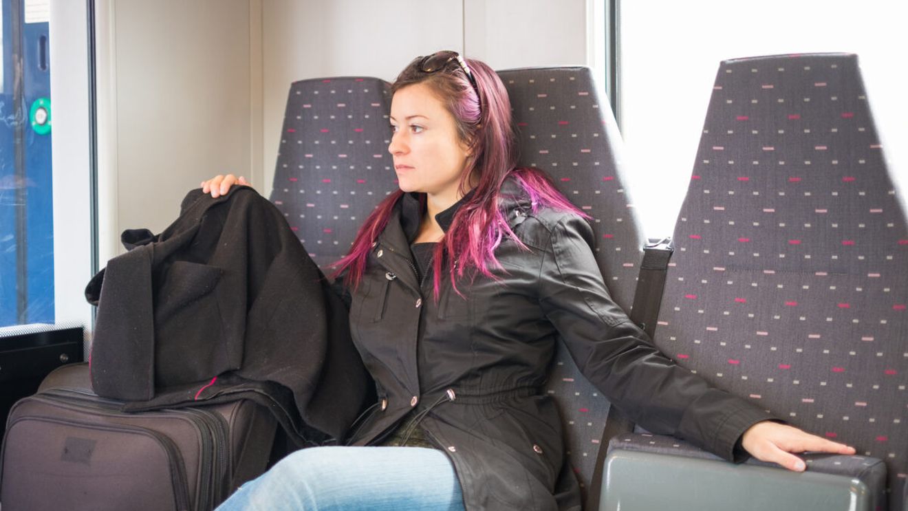 După ce a zburat 11 ore ca să își vadă iubitul, Kayleigh și-a dat seama că toate eforturile ei au fost în zadar