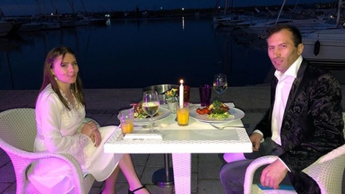 Vulpița și Viorel de la Acces Direct, prima vacanță la mare. Au luat cina romantică și au plănuit să mai devină o dată părinți!
