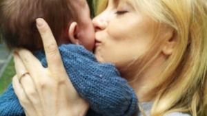Simona Gherghe, la plimbare cu fiica ei! Privirile tuturor au rămas la un alt detaliu care apare în poză